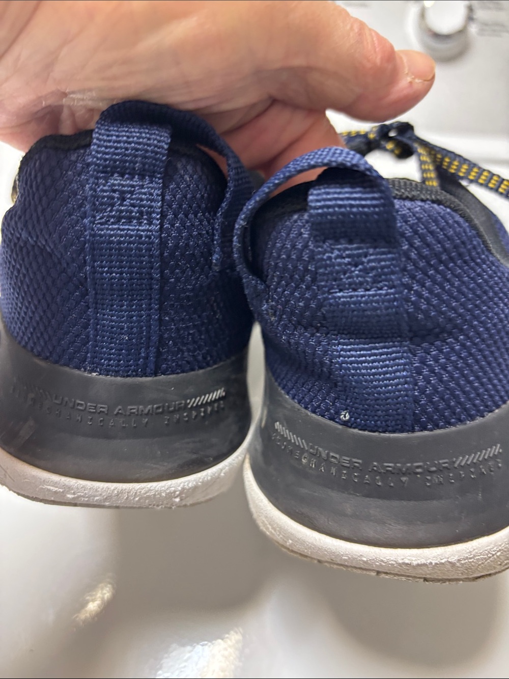 Under Armour Notre Dame Fighting Irish TriBase Reign 5 sneakers  M9 and W 10 1/2 - Picture 6 of 12